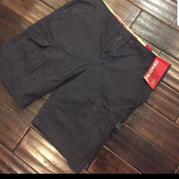 UNIONBAY Navy Cargo Shorts - Picture 4 of 6